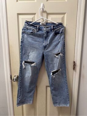 💙 Abercrombie & Fitch The Ankle Straight Ultra High Rise Jeans - Size 30 Short